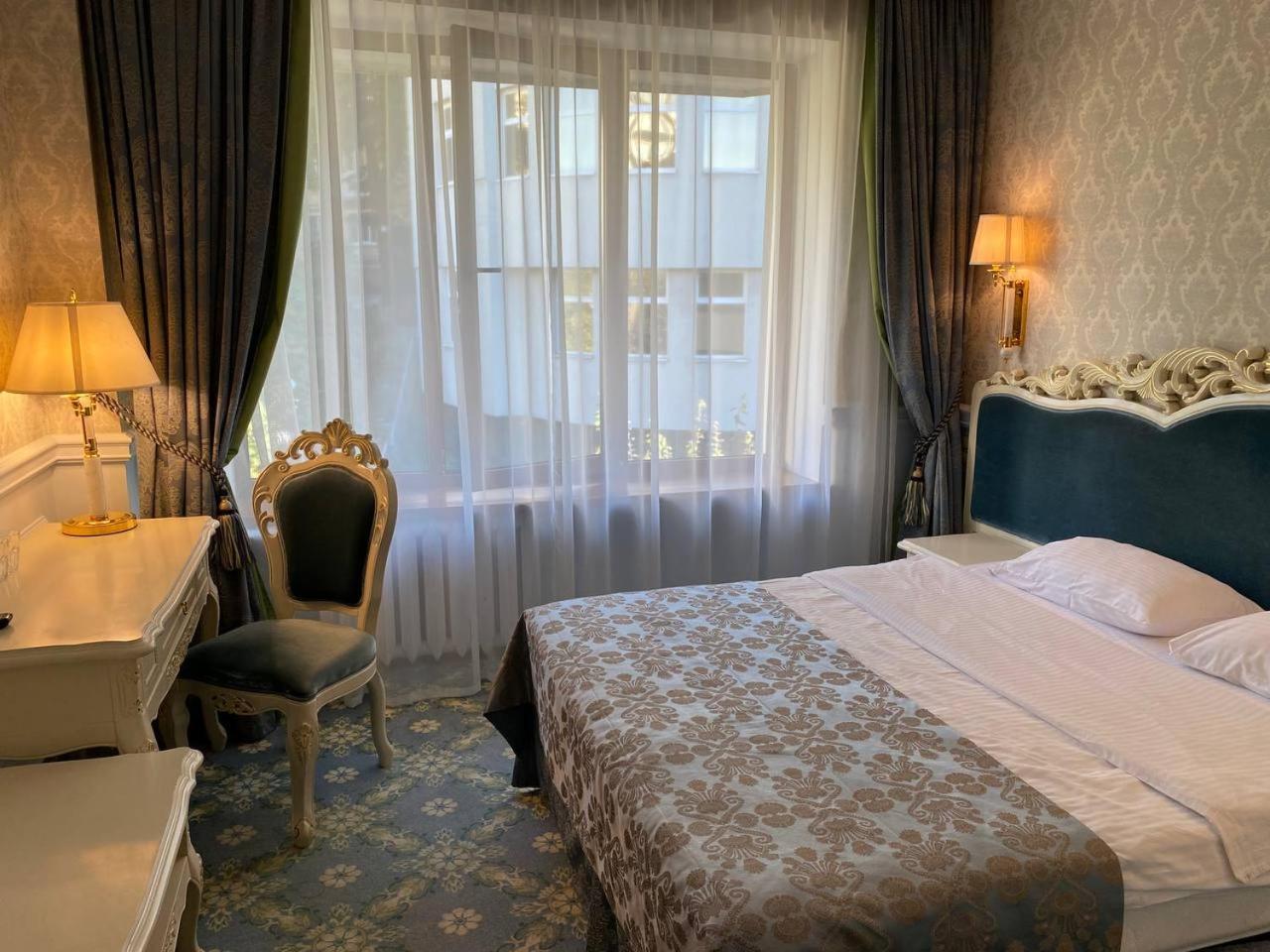 Royal Olympic Hotel Kiev Ruang foto